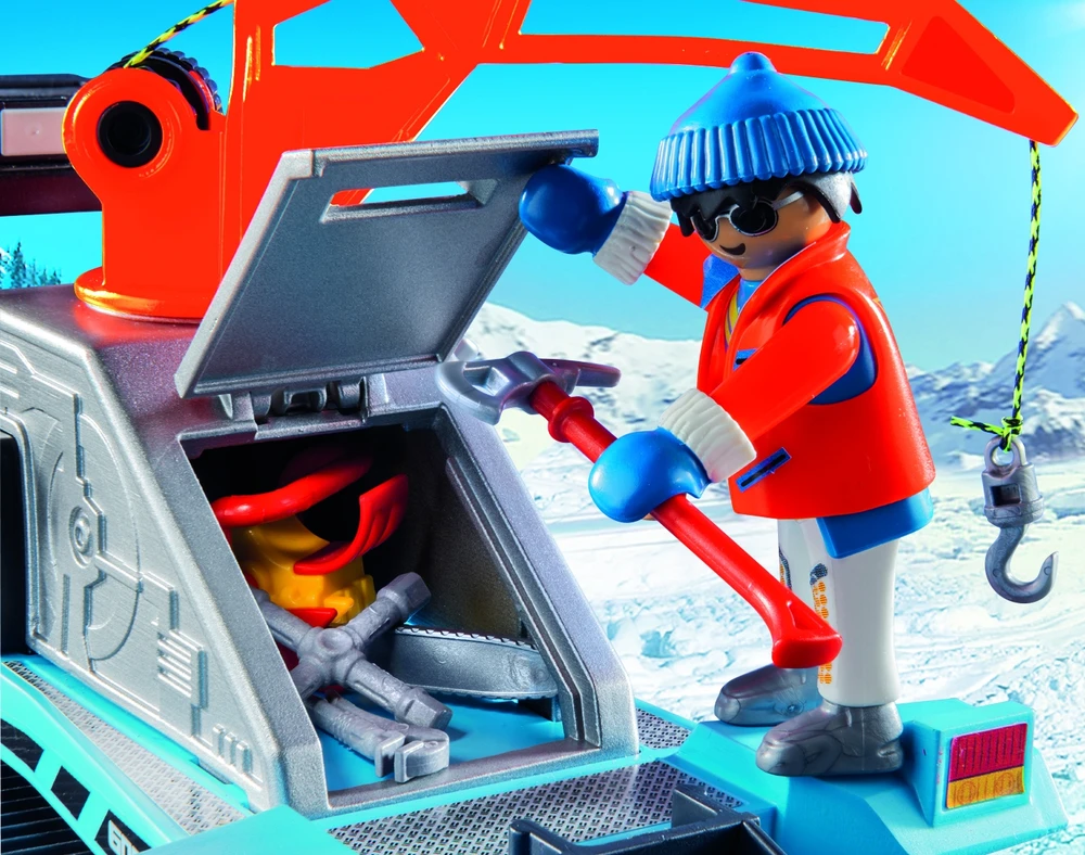PLAYMOBIL FAMILY FUN Sniego valytuvas, 9500
