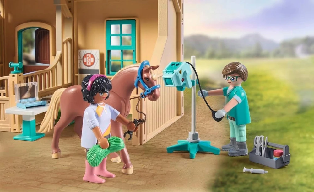 PLAYMOBIL WORLD OF HORSES Jojimo terapija ir veterinaro apžiūra 71352