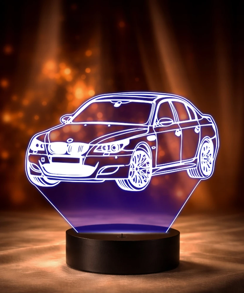 Plexido BMW E60 3D LED lempa su pavadinimu automobilio gerbėjui. Dovana