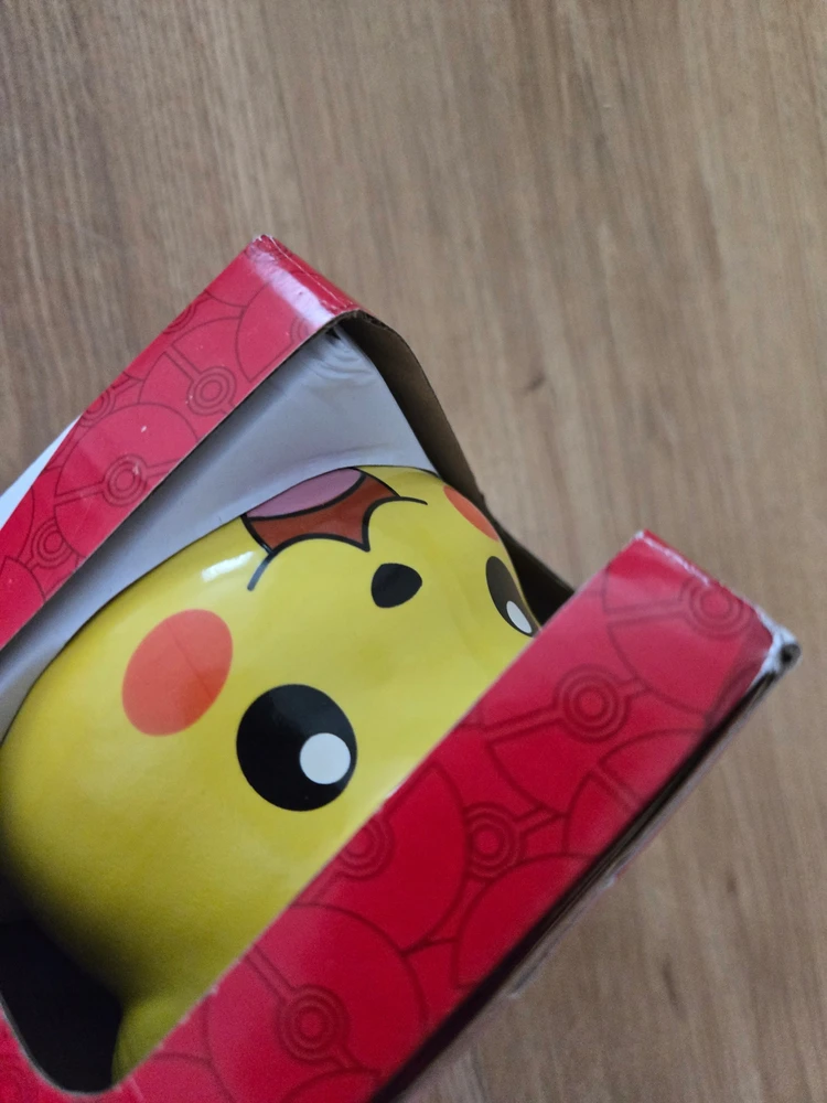 Bez Marki POKEMON CHRISTMAS PIKACHU keramikinis puodelis 400 ml + dėžutė 310