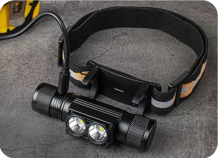 PREMIUM! PRIEKINĖ LAMPA MAXvision H25A 1800 lm LED 2*SST40 LED + 18650 baterija