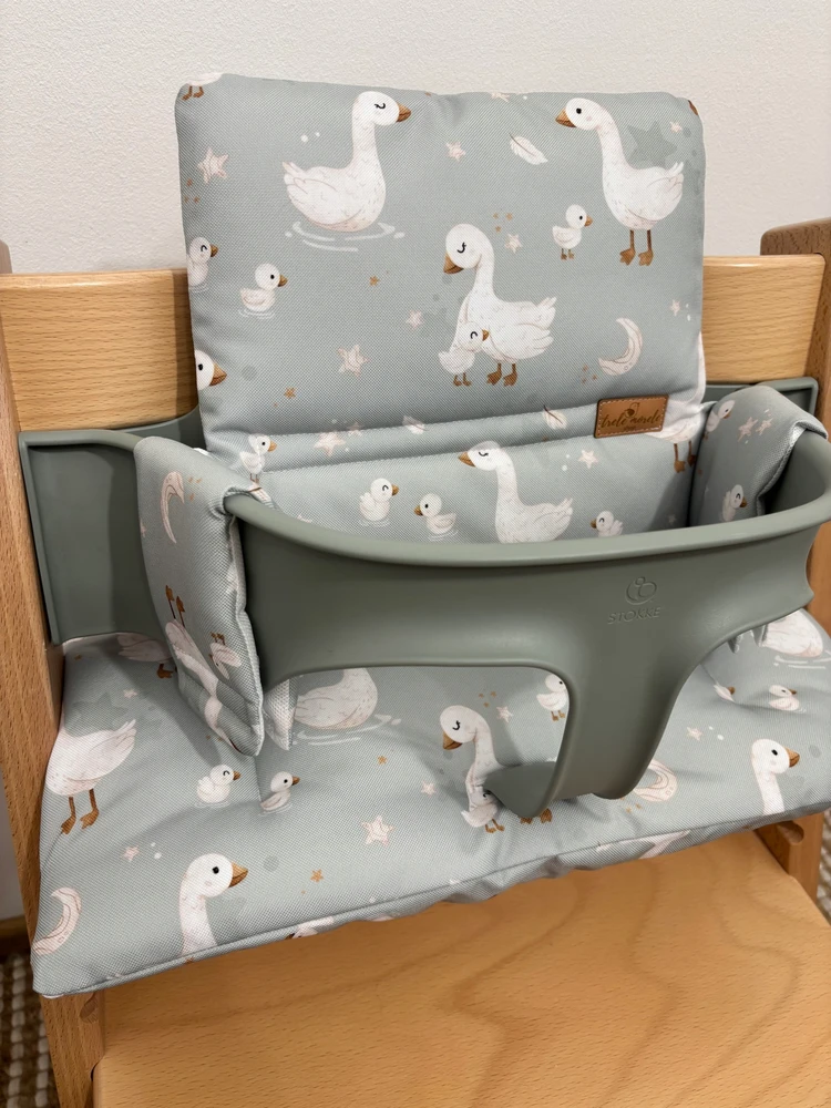 PROMOTION vandeniui atsparios pagalvėlės Stokke Tripp Trapp 2in1 žąsų šalavijui