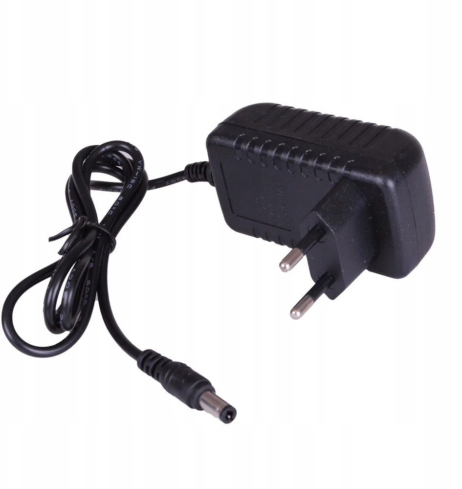 Przydasie.pl ELEKTRINIS SIurblys ČIŪŽINIŲ IR PRIPUČIAMŲ ŽAISLŲ PRIPUČIMUI 12V 230V