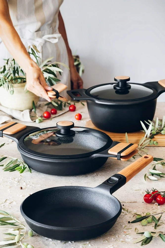 Puodas Isogona Market 5 L 32 cm aliuminio Juodas dujoms ir indukcijai