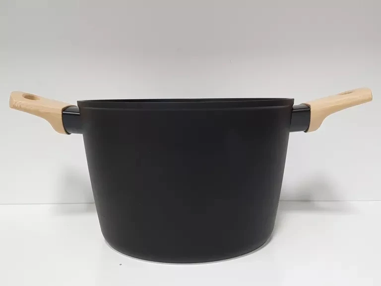 Puodas VITTORIO 20 cm/2,2 l Galicja nieprzywieralną danga juoda
