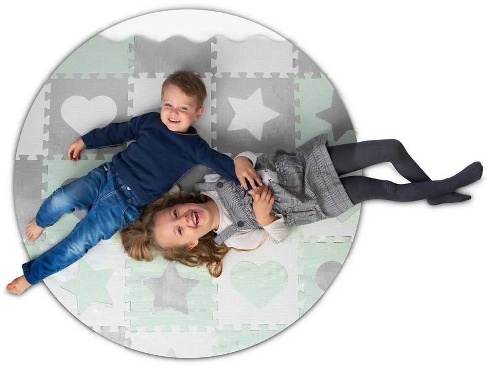 Ricokids Nukido Putplasčio dėlionės kilimėlis 150x150cm 16 vnt.