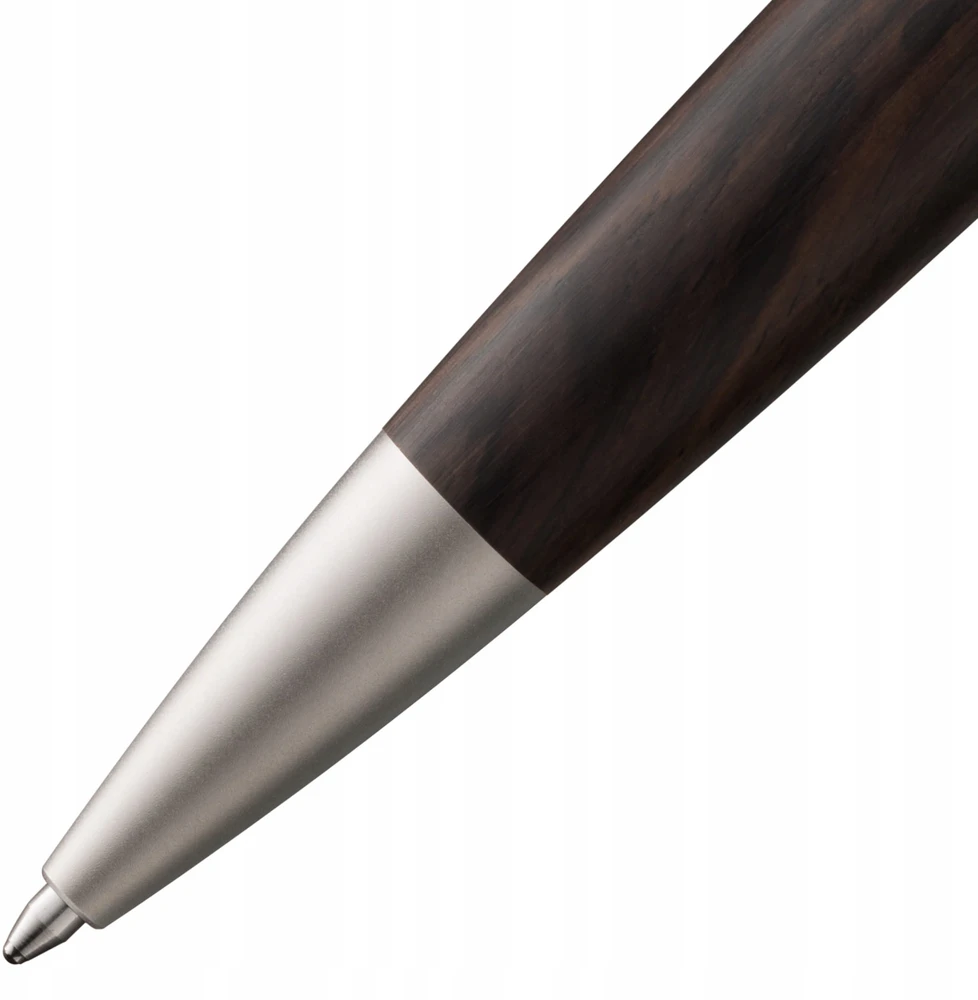 Rašiklis Lamy 2000 Blackwood – Klasika su modernumo dvelksmu