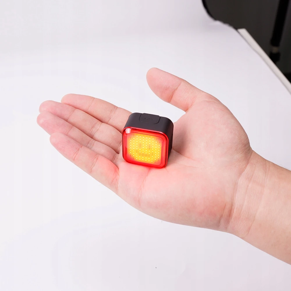 RAVEMEN NT401 LED dviračio galinis žibintas 40 lm USB-C Atsparus vandeniui IPX6
