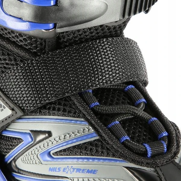 Riedučiai NA11010 Juodas-Mėlynas ROZM. M (35-38) IN-LINE SKATES NILS EXTREME