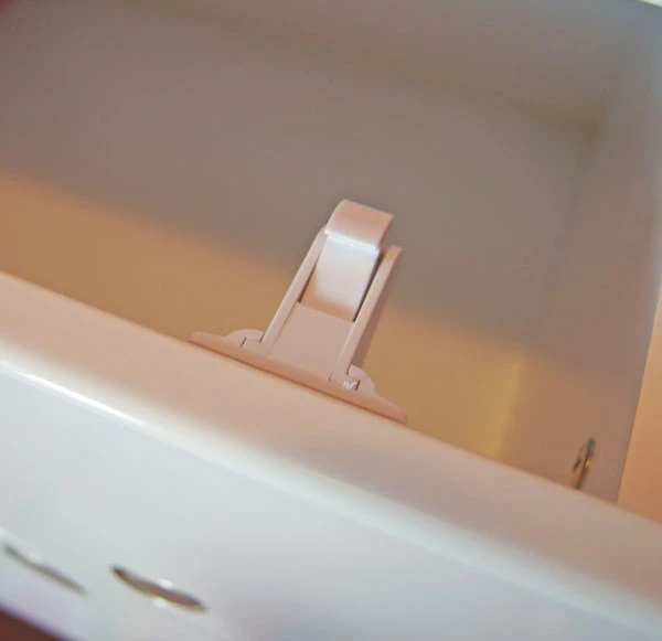 Remikon BALDŲ SPINTŲ STALČIŲ MAGNETINĖS UŽRAKOS APSAUGA MAGNETINĖS UŽRAKOS