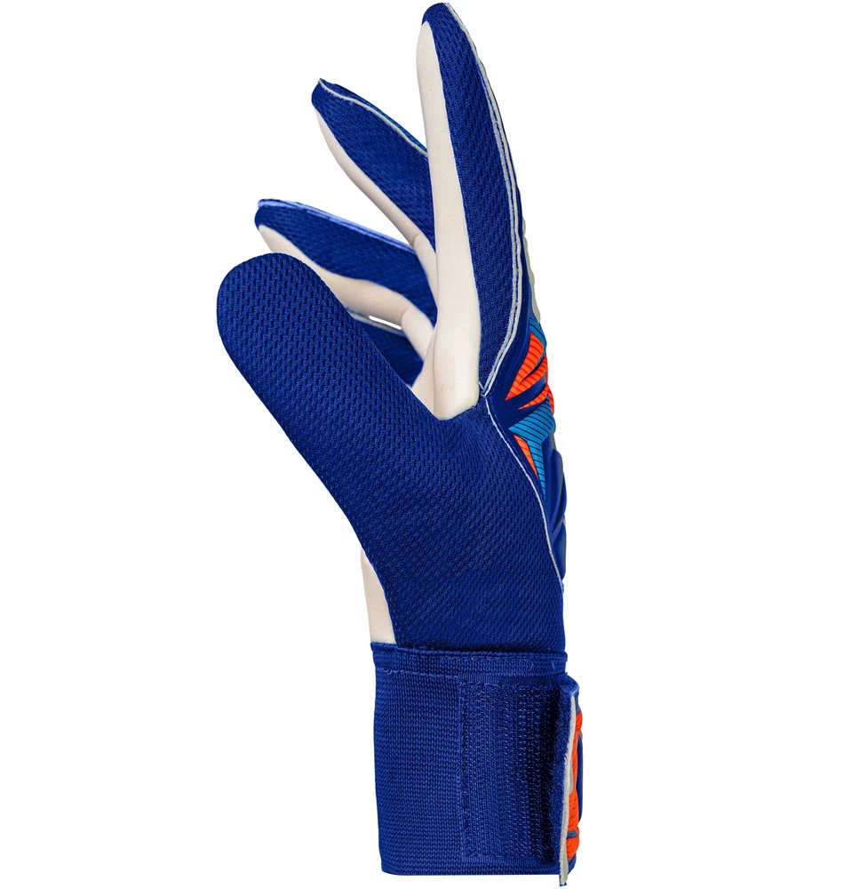 Reusch Attrakt Starter Solid Junior Goalkeeper Gloves 56 72 514 4126
