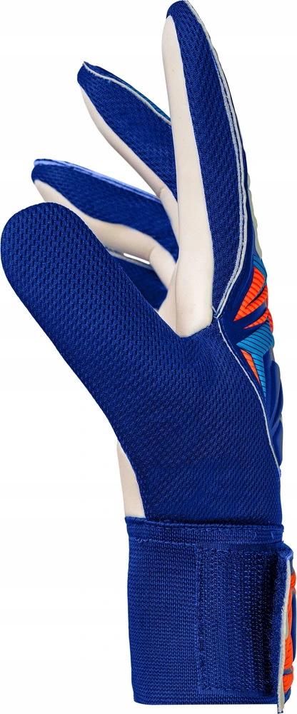 Reusch Attrakt Starter Solid Junior Goalkeeper Gloves 56 72 514 4126