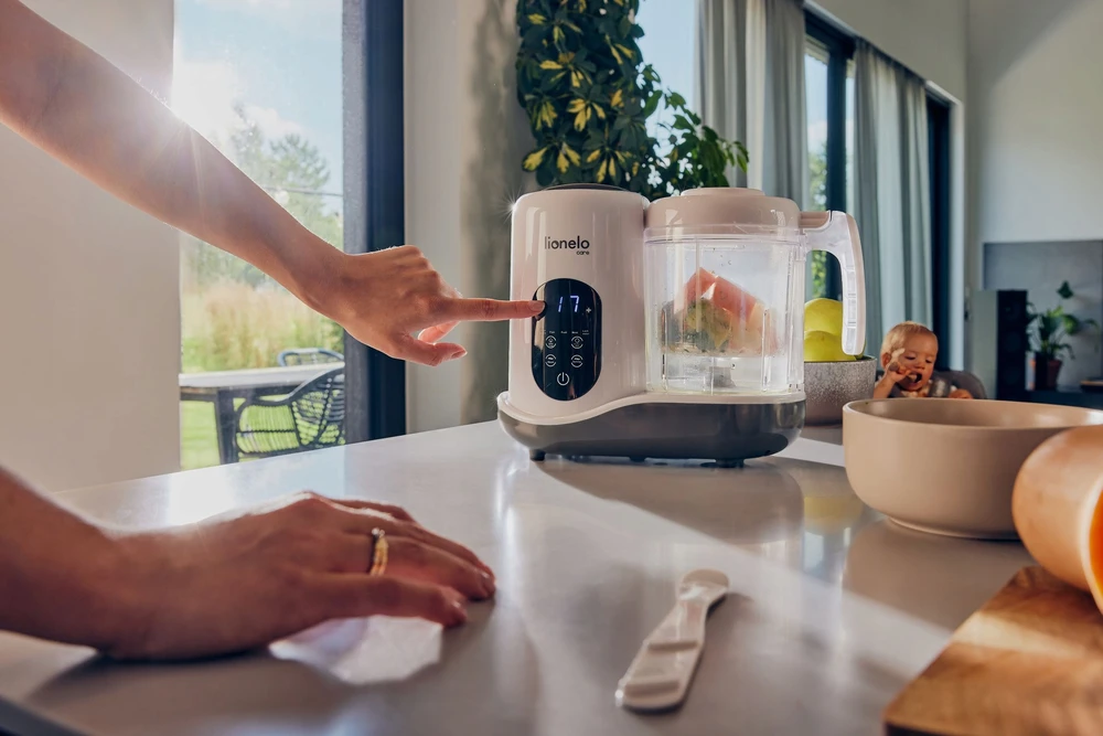 Lionelo daugiafunkcis virtuvės robotas kūdikiams 4 programų 900 ml BabyMenu