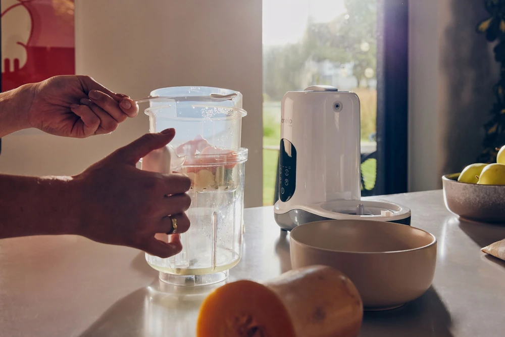 Lionelo daugiafunkcis virtuvės robotas kūdikiams 4 programų 900 ml BabyMenu