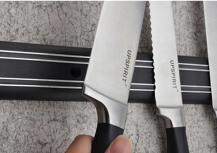 Rossner MAGNETINĖ JUOSTELĖ PEILIAMS ĮRANKIMS SIENINĖ PAKABA