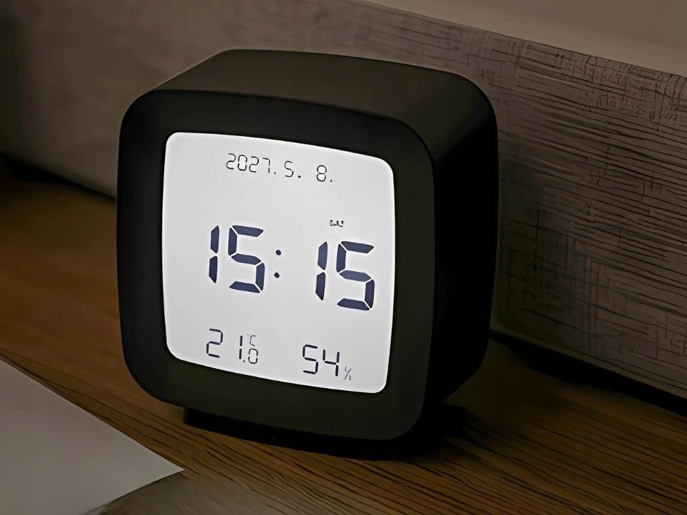 Rozz Elegancki zegar budzik LCD su datą i alarmem