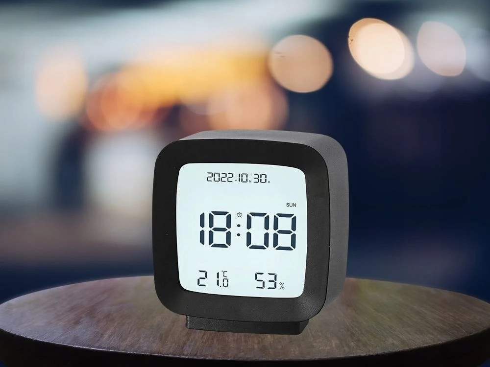 Rozz Elegancki zegar budzik LCD su datą i alarmem