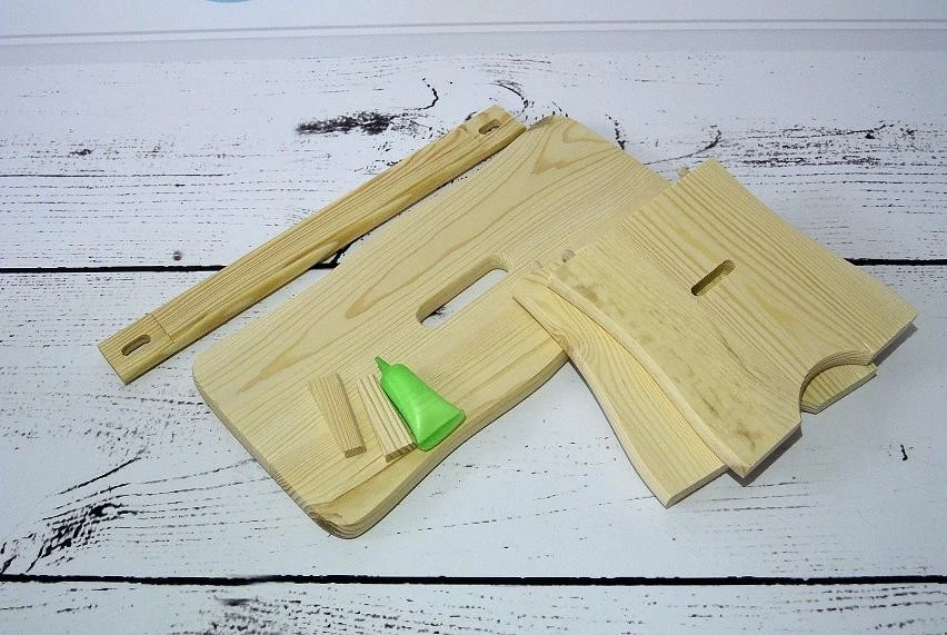 RYCZKA medinė taburetė, maitinimo kėdutė, KITCHEN STAND taburetė FSC 100%