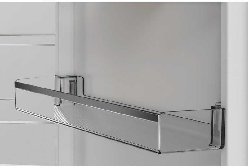 Whirlpool Šaldytuvas | WHK 26362 XP4E | Energy efficiency class E | Free standing | Combi | Height 186.5 cm | No Frost system | Šaldytuvas net capacity 210 L | Šaldiklis net capacity 106 L | 37 dB | Sidabrinis