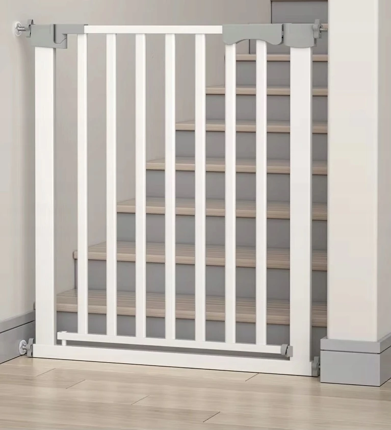 Saugūs vartai baltoms durims 76-104 cm su užrakinimo sistema
