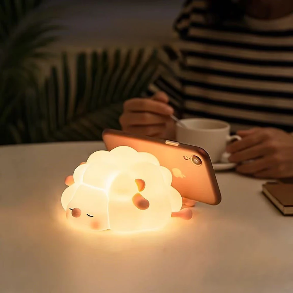 Savineo Vaikiška naktinė lempa Minkšta avytė Spalvinga RGBW LED USB C Silikoninė lemputė