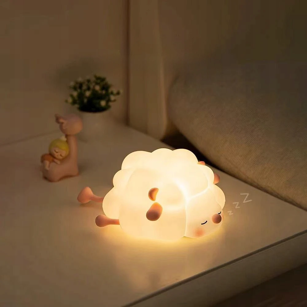 Savineo Vaikiška naktinė lempa Minkšta avytė Spalvinga RGBW LED USB C Silikoninė lemputė