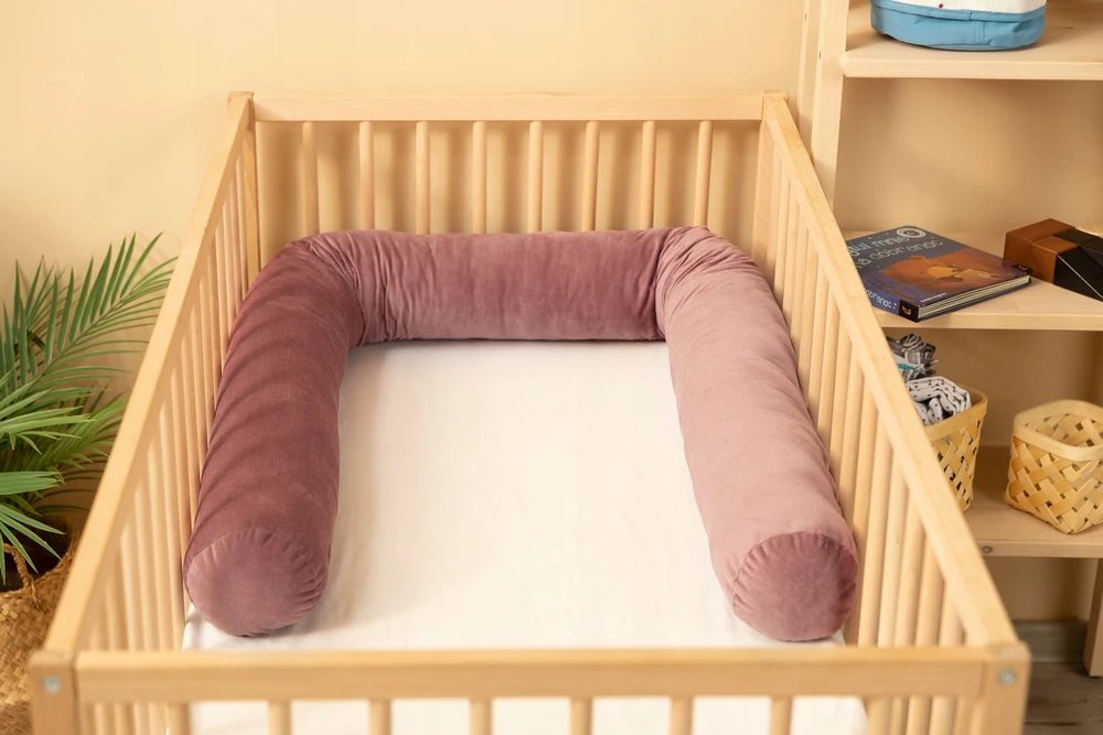 Volelio formos lovytės apsauga Sensillo VELVET 200cm, pelenų rožė