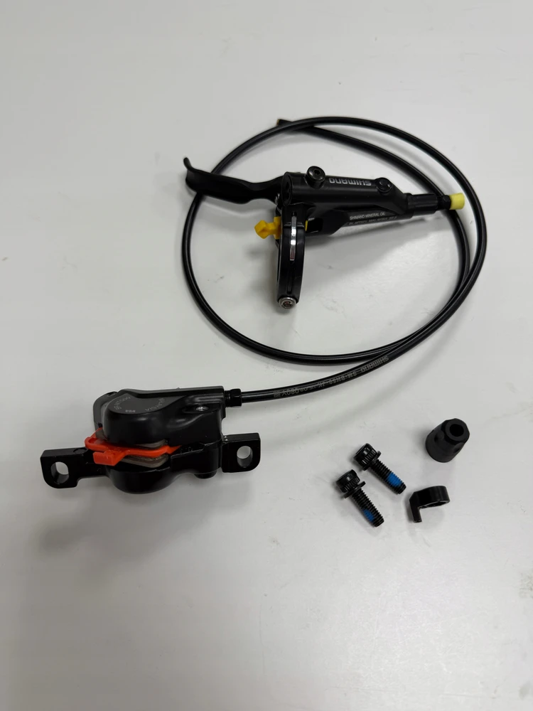 Shimano BL-MT501/BR-MT500 hidrauliniai stabdžiai 1700mm/800mm komplektas 2 stūmokliai