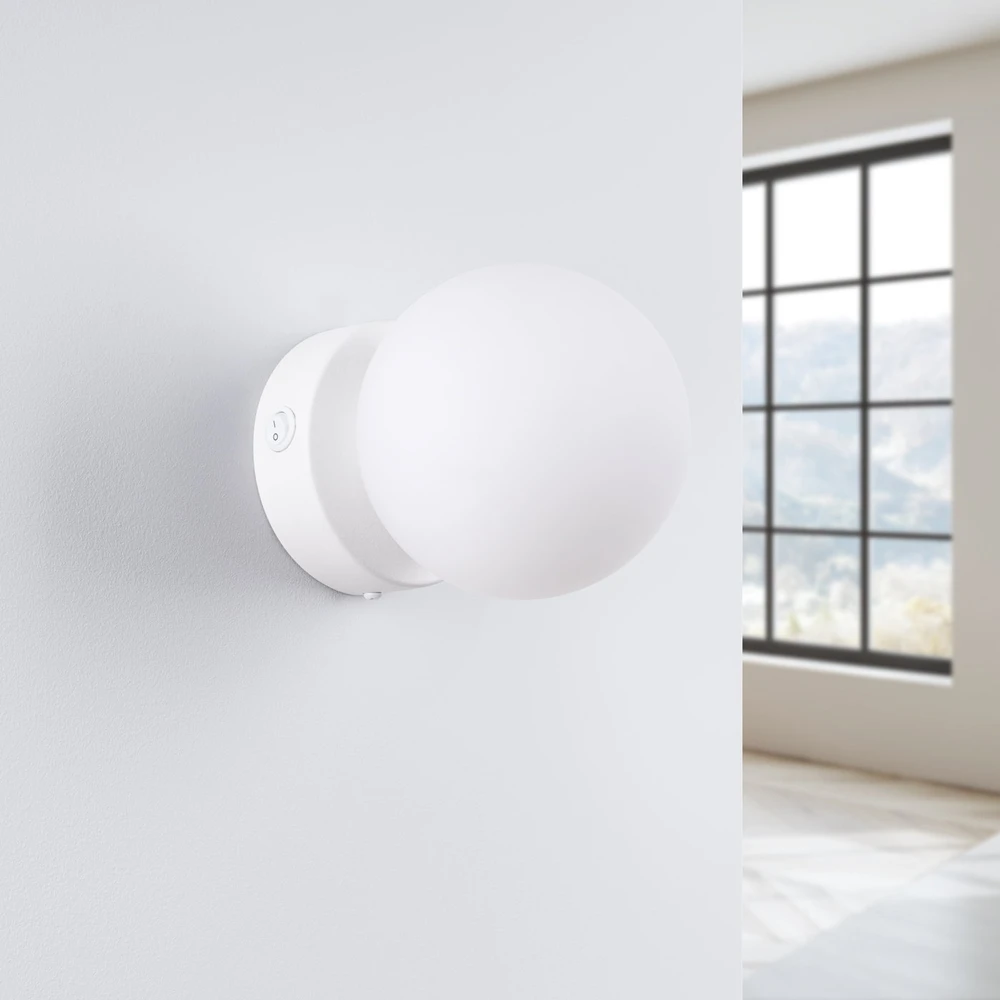 Sollux Lighting Sieninis šviestuvas YOLI 1 baltas