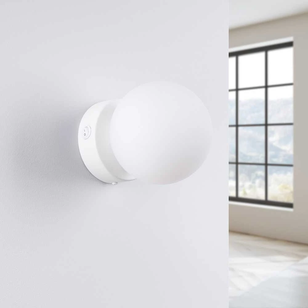 Sollux Lighting Sieninis šviestuvas YOLI 1 baltas