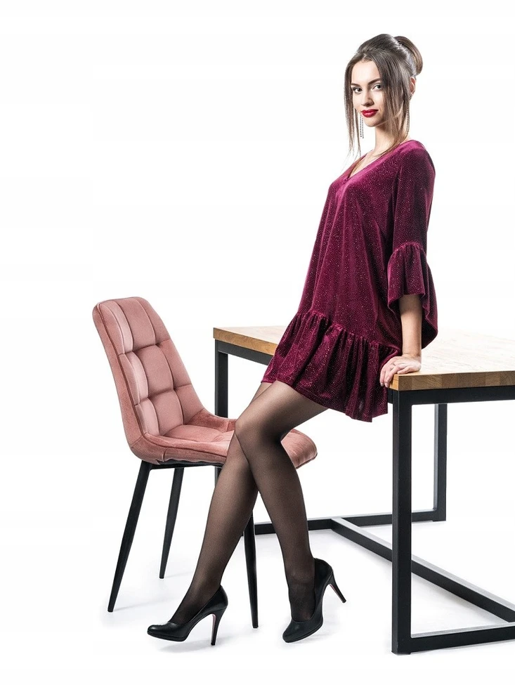 Signal Rožinė minkšta kėdė svetainei CHIC VELVET Antique Rožinė VELVET