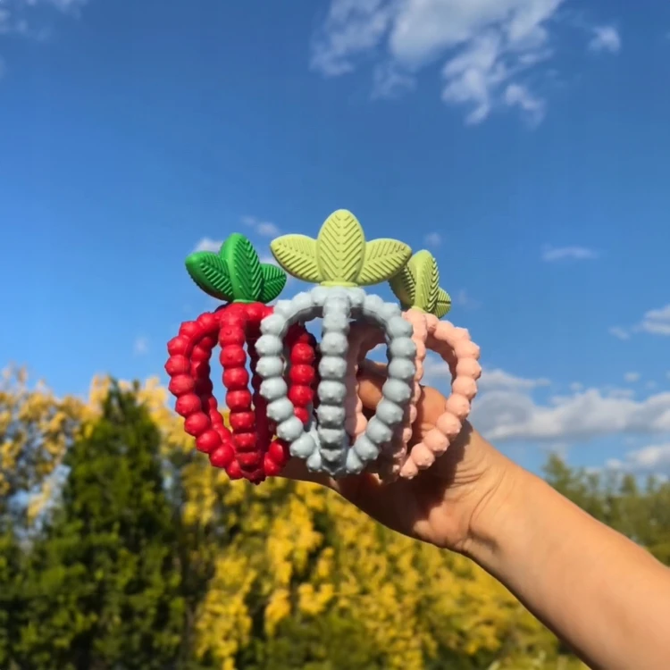 Silikoninis dantukas RaZbaby Raspberry su mėlynais lapeliais