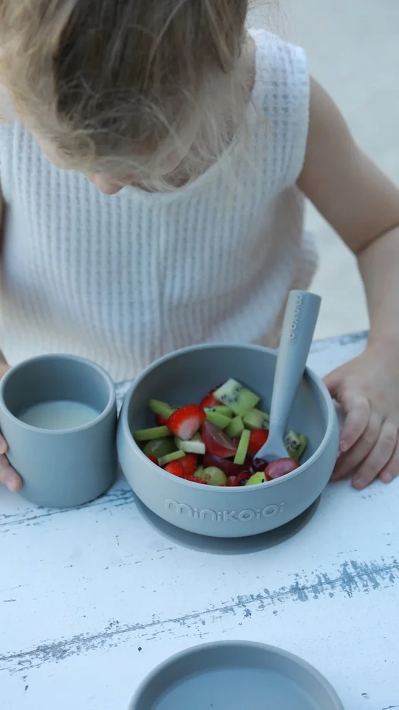Silikoninių indų rinkinys vaikams 3+1 elementas 6m+ MinikOiOi