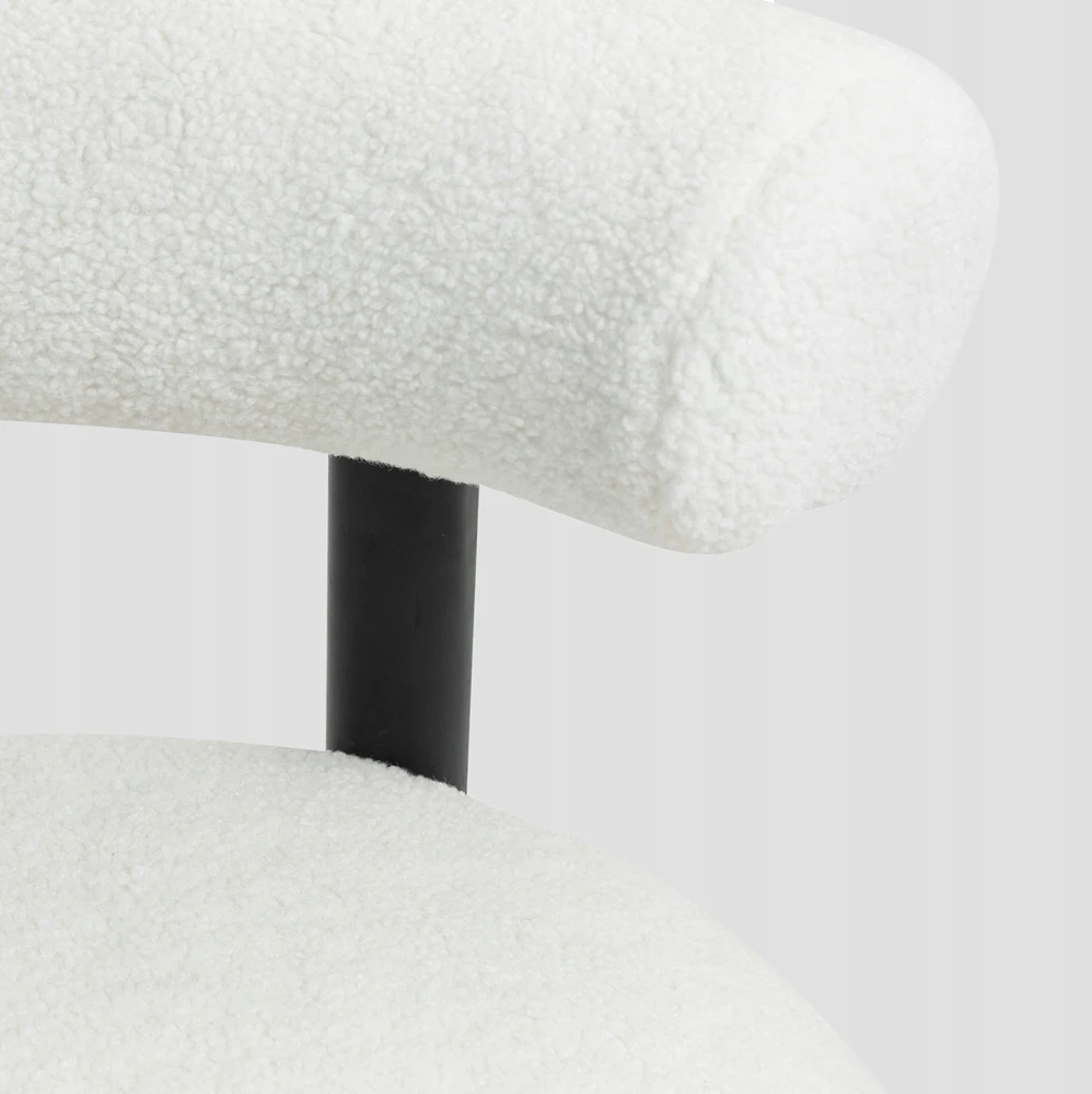 Šiuolaikinė boucle valgomojo kėdė PACIS ecru 59,5x65,5x75,5 HOMLA