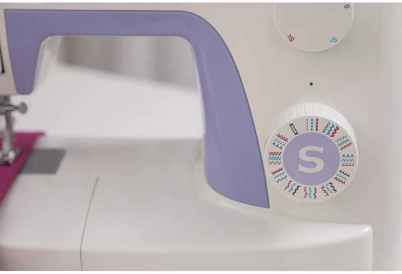 Siuvimo mašina SEWING MACHINES SINGER SIMPLE3232 230001146