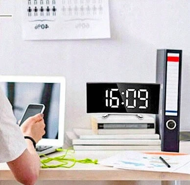 Skaitmeninis laikrodis LED ELEKTRONICZNY STOJĄCY NOWOCZESNY