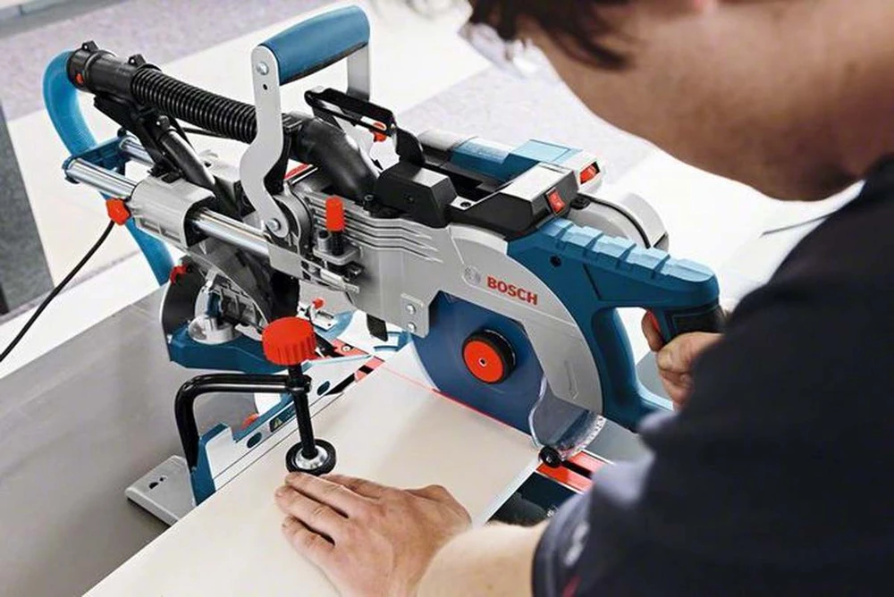 Bosch Stacionarus diskinis pjūklas GCM 8 SDE