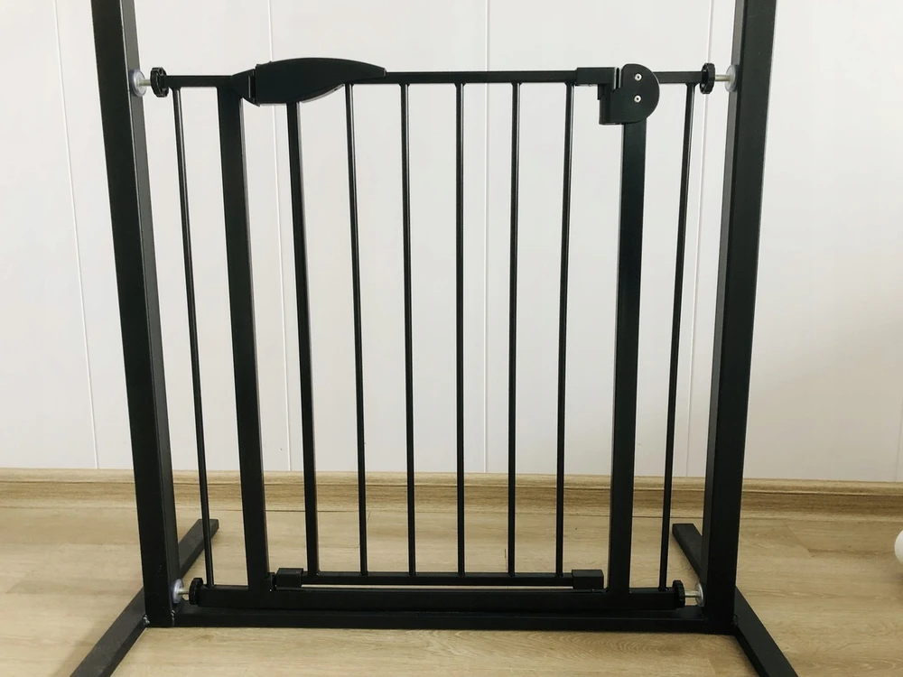 Sklep K4 APSAUGINIAI VARTAI SAUGOS BRUOŽA LAIPTŲ, DURŲ, DIDELIŲ 75-115 cm