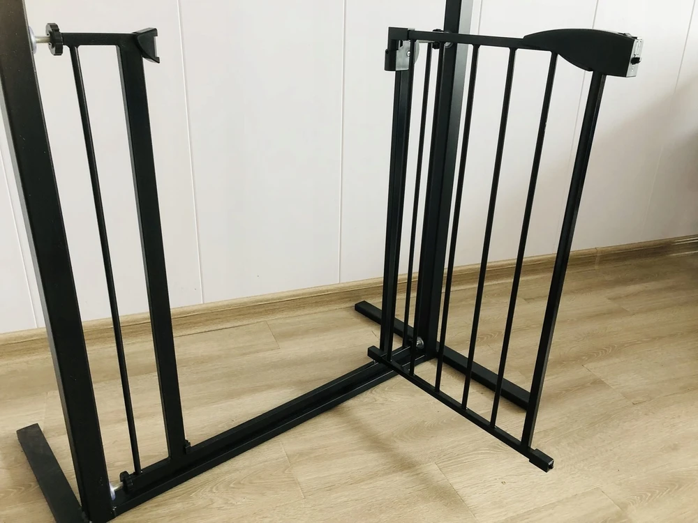 Sklep K4 APSAUGINIAI VARTAI SAUGOS BRUOŽA LAIPTŲ, DURŲ, DIDELIŲ 75-115 cm
