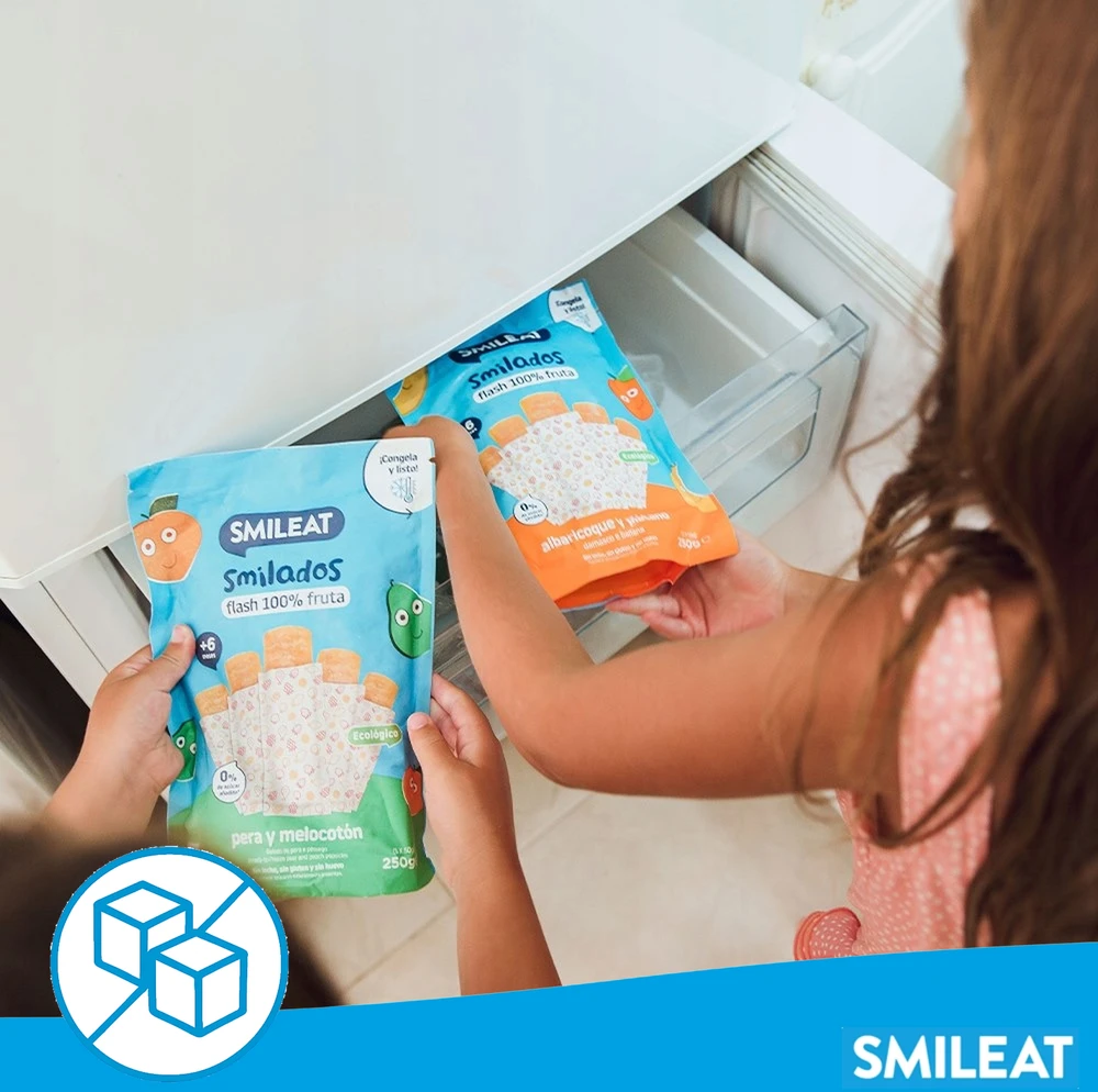 Smileat ECO Fruit Mousse Abrikosų bananų 100g Natūralus raminamasis kremas, skirtas dantų dygimui ir šypsenai