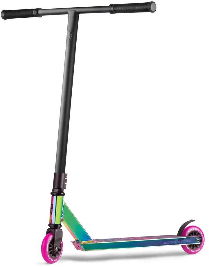 SOKE EVO gatvės juodas neochrominis triukų paspirtukas