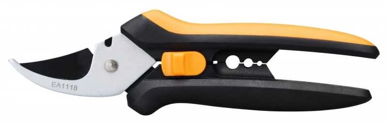 Sekatorius Fiskars 1051601; 18,5 cm