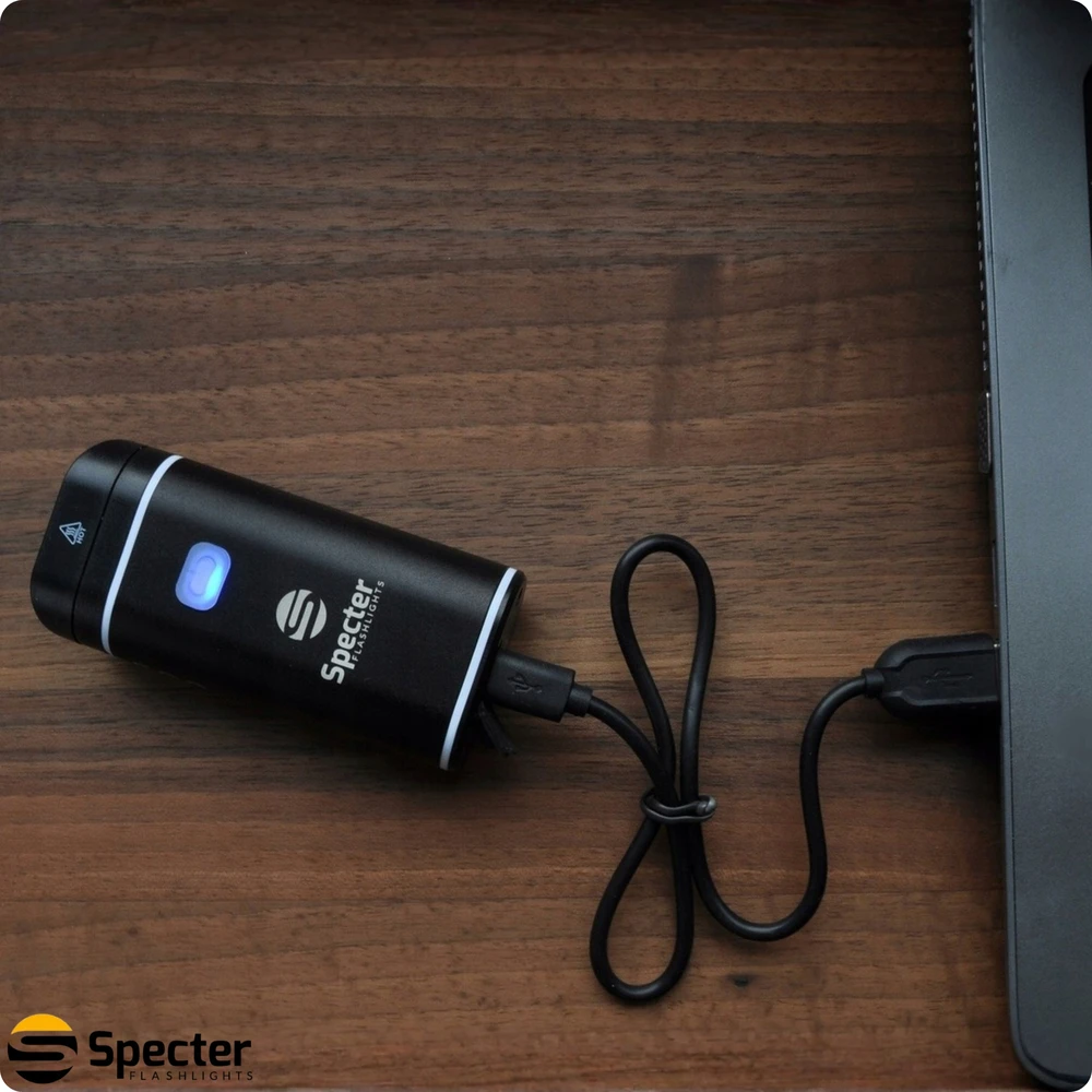 Specter DVIRAČIO PRIEKINIS LEMPAS LED USB C Spectre USB C XPG500 ALUMININIS 500lm