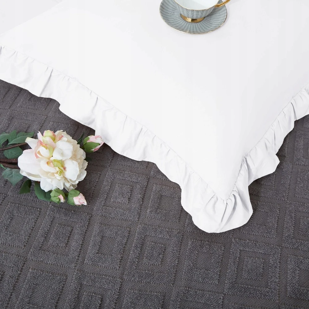 Spod Igły i Nitki Patalynė KOMPLET 220x200 SATYNA 100% BAWEŁNA RUFFY PREMIUM BALTA