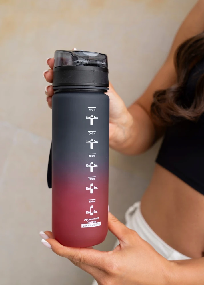 Sportinė vandens gertuvė BPA free 750ml PETERSON 9522