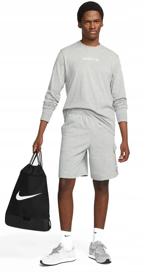 Sportinis krepšys Nike Brasilia , 18 L, juodos sp.