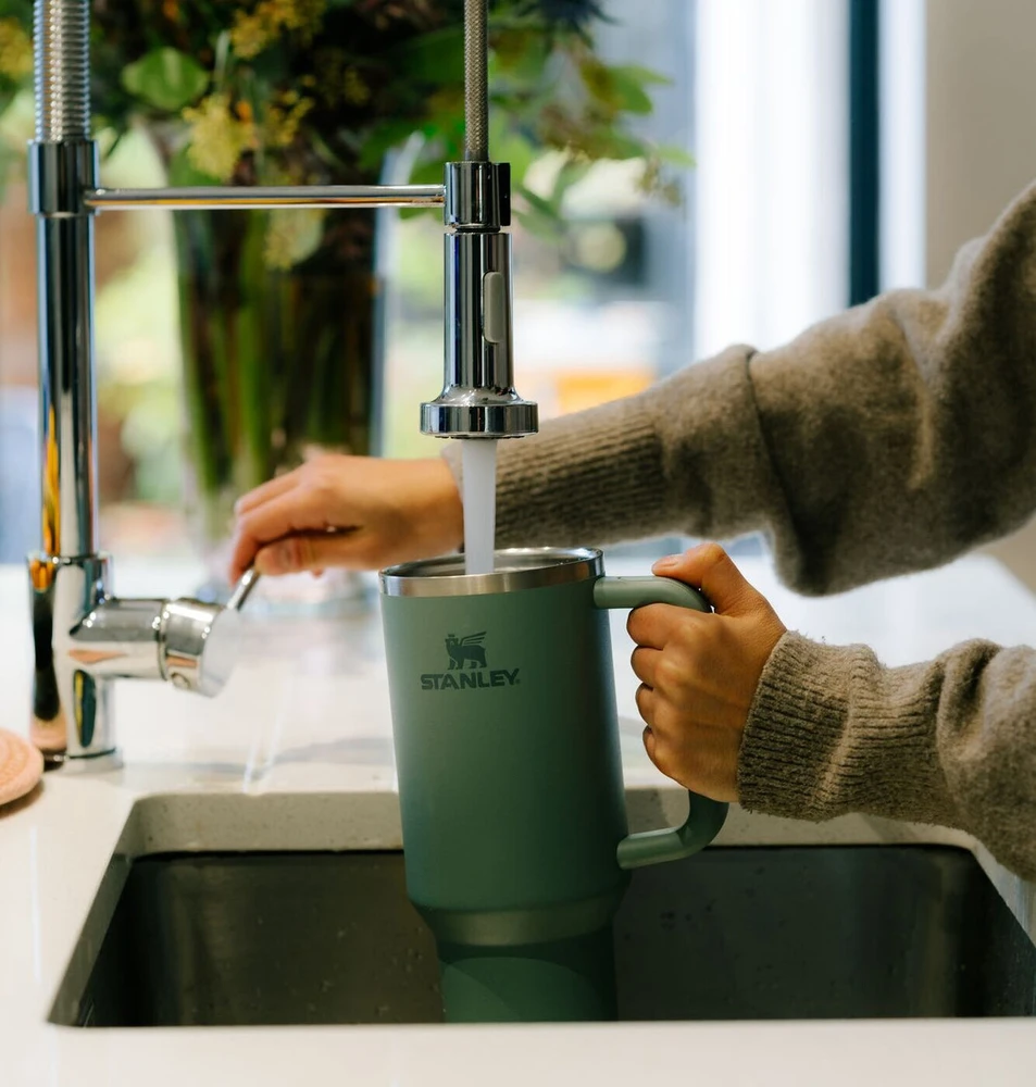 Gertuvė Stanley Quencher H2.O Tumbler 1.18L - Žalsva