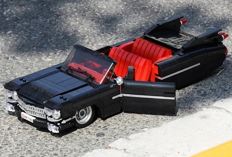 Mould King Statybiniai blokeliai Cadillac Retro car Cabrio 1245 vnt. Pelėsių karalius 10012
