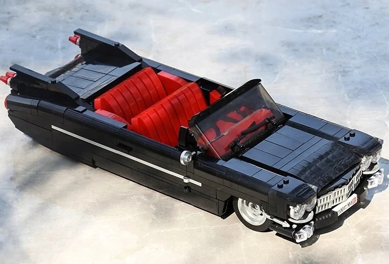 Mould King Statybiniai blokeliai Cadillac Retro car Cabrio 1245 vnt. Pelėsių karalius 10012