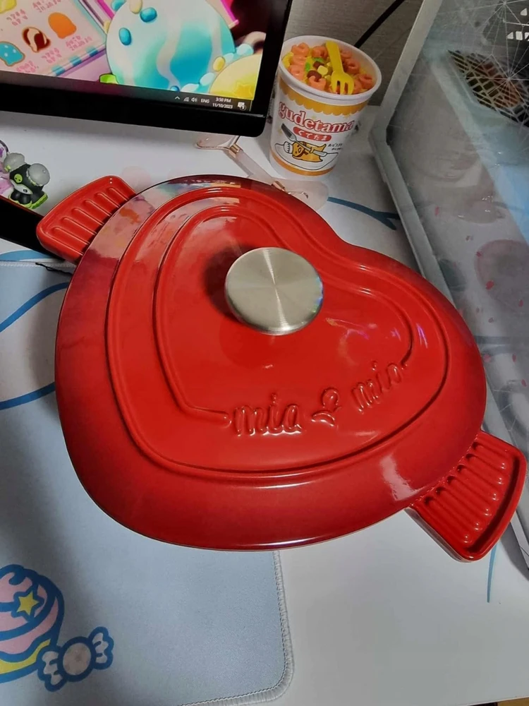 Staub ŠIRDIES FORMOS KETUS PUODAS 3 L – EMALINIS – RAUDONAS – MIAMIO